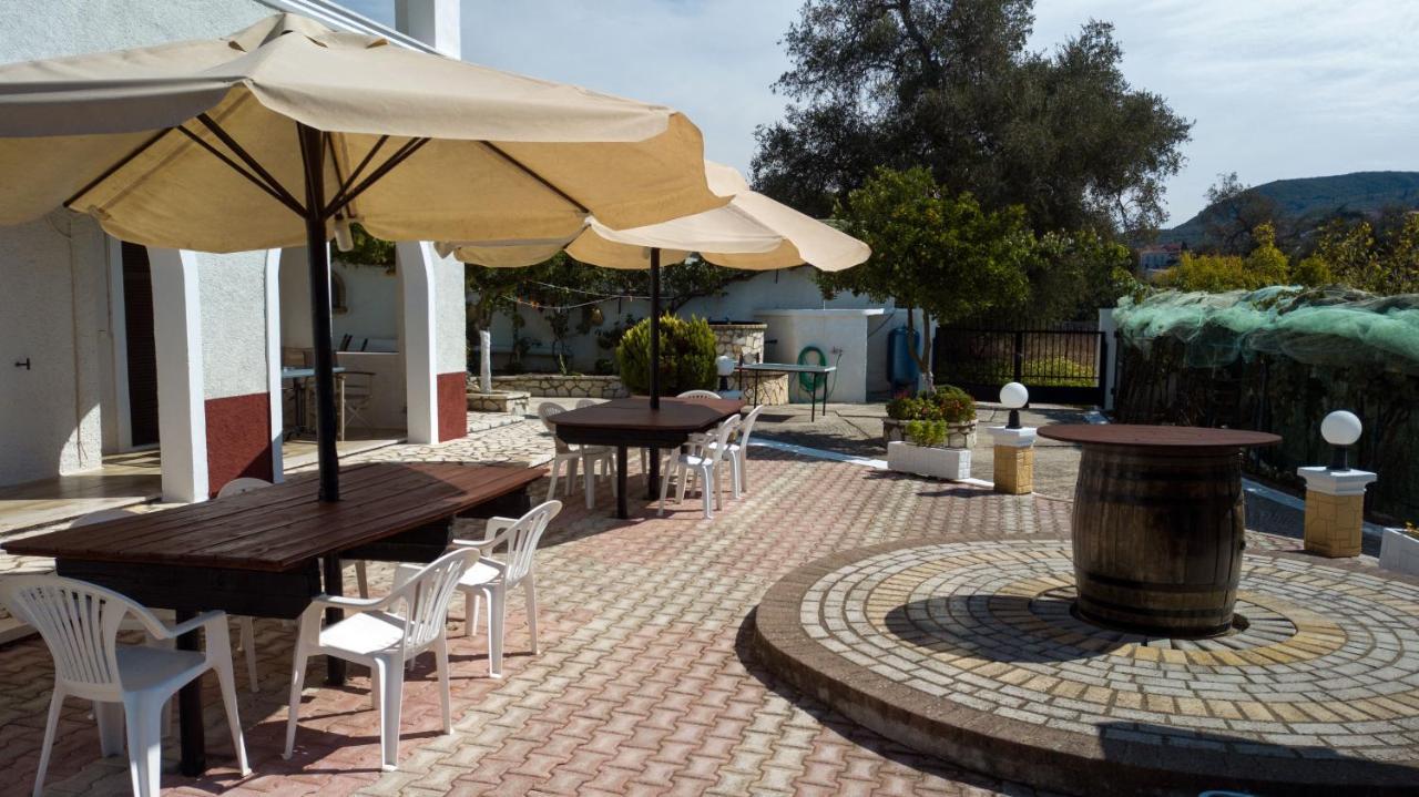 Villa Mike 105 Liapades Ngoại thất bức ảnh